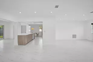 2030 N 54th Ave, Hollywood, FL 33021 - Photo 21