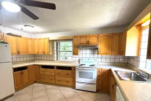 1901 S 34th St, Fort Pierce, FL 34947 - Photo 3
