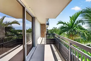 555 NW 4 Ave, Boca Raton, FL 33432 - Photo 11