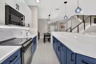 124 Las Brisas Cir, Hypoluxo, FL 33462 - Photo 25