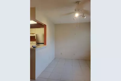26 Lake Vista Trail #Apt 104, Port Saint Lucie, FL 34952 - Photo 5