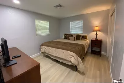 9015 Twig Road, Lake Worth, FL 33467 - Photo 9