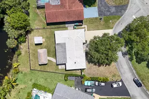 3721 NW 108th Dr, Coral Springs, FL 33065 - Photo 33