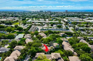3951 NE 19th Rd, Pompano Beach, FL 33064 - Photo 25