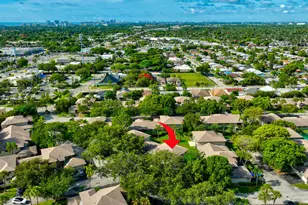 3951 NE 19th Rd, Pompano Beach, FL 33064 - Photo 7