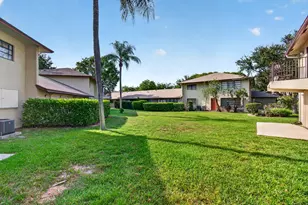 3951 NE 19th Rd, Pompano Beach, FL 33064 - Photo 75