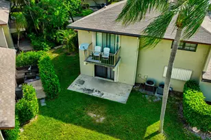 3951 NE 19th Rd, Pompano Beach, FL 33064 - Photo 21