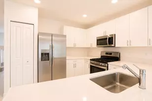 5085 SW 37th St, West Park, FL 33023 - Photo 9