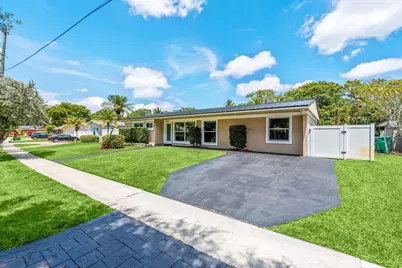 9200 SW 51st Place, Cooper City, FL 33328 - Photo 3