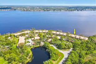 2570 NW Seagrass Dr, Palm City, FL 34990 - Photo 3