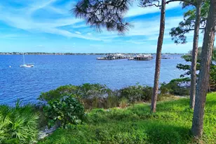 2570 NW Seagrass Dr, Palm City, FL 34990 - Photo 53