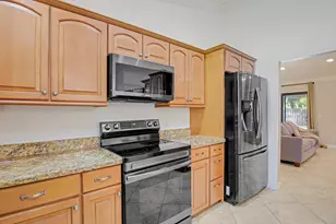 542 Indigo Ave, Wellington, FL 33414 - Photo 11
