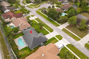 542 Indigo Ave, Wellington, FL 33414 - Photo 37