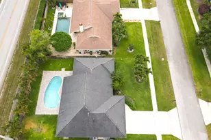 542 Indigo Ave, Wellington, FL 33414 - Photo 39