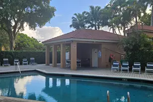 11453 Lakeview Dr, Coral Springs, FL 33071 - Photo 41
