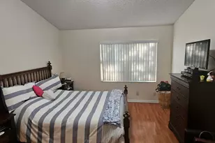 11453 Lakeview Dr, Coral Springs, FL 33071 - Photo 25