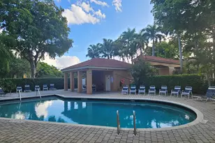 11453 Lakeview Dr, Coral Springs, FL 33071 - Photo 43