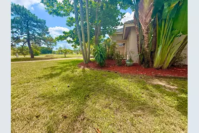 12037 Temple Boulevard, The Acreage, FL 33412 - Photo 55
