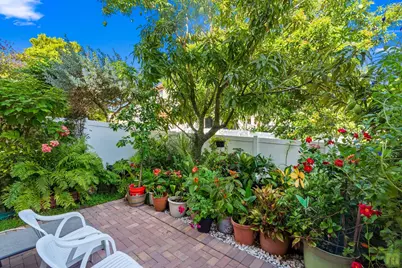 5809 NW 46th Lane, Tamarac, FL 33319 - Photo 39