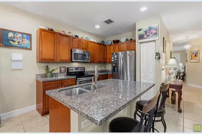 5809 NW 46th Lane, Tamarac, FL 33319 - Photo 11