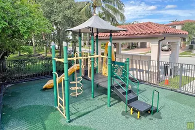 5809 NW 46th Lane, Tamarac, FL 33319 - Photo 61