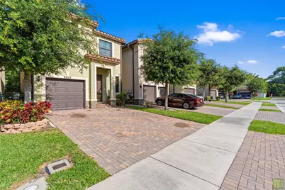5809 NW 46th Lane, Tamarac, FL 33319 - Photo 3