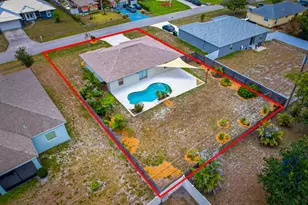 521 SW Halifax Ave, Port Saint Lucie, FL 34953 - Photo 5