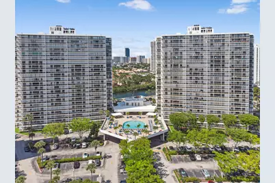 3701 N Country Club Drive #404, Aventura, FL 33180 - Photo 35