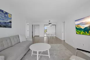 3701 N Country Club Dr, Aventura, FL 33180 - Photo 11