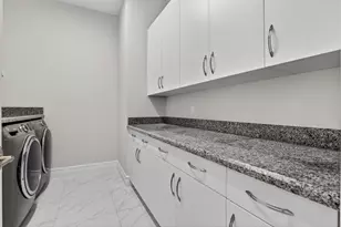 9168 Benedetta Pl, Boca Raton, FL 33496 - Photo 15