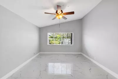 17646 SW 10th Street, Pembroke Pines, FL 33029 - Photo 11