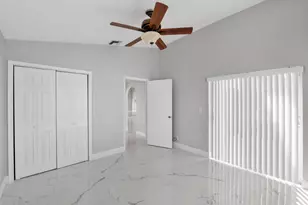 17646 SW 10th St, Pembroke Pines, FL 33029 - Photo 11