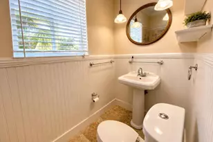2031 Pleasant Dr, Juno Beach, FL 33408 - Photo 19