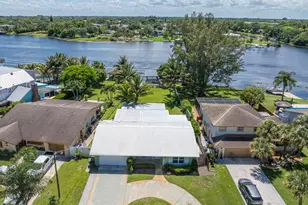 6563 Paul Mar Dr, Lake Worth, FL 33462 - Photo 9