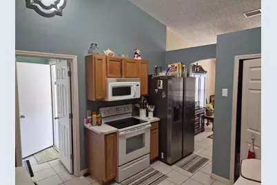 681 NW Thuringer St Street NW, Palm Bay, FL 32907 - Photo 11