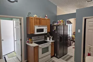 681 NW Thuringer St Street NW, Palm Bay, FL 32907 - Photo 11
