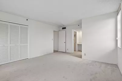 3507 Oaks Way #501, Pompano Beach, FL 33069 - Photo 23