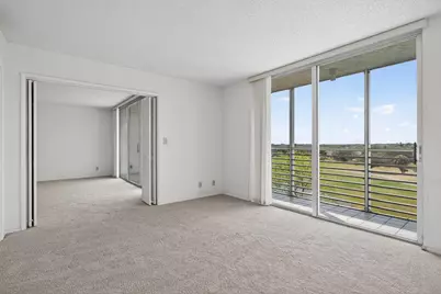3507 Oaks Way #501, Pompano Beach, FL 33069 - Photo 7