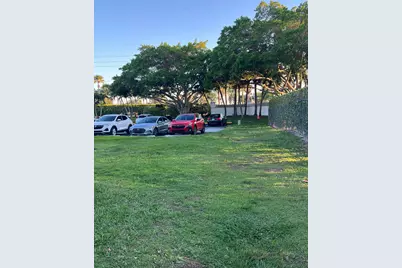 267 Flanders F, Delray Beach, FL 33484 - Photo 19