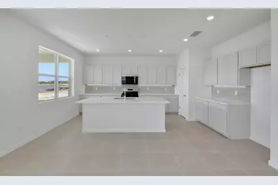 10724 NW Suncrest Lp, Port Saint Lucie, FL 34987 - Photo 15