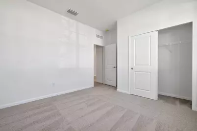 10724 NW Suncrest Lp, Port Saint Lucie, FL 34987 - Photo 5