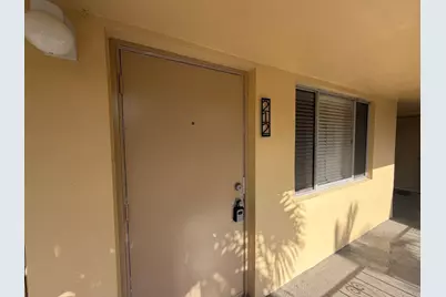 515 S Sequoia Drive #212, West Palm Beach, FL 33409 - Photo 3