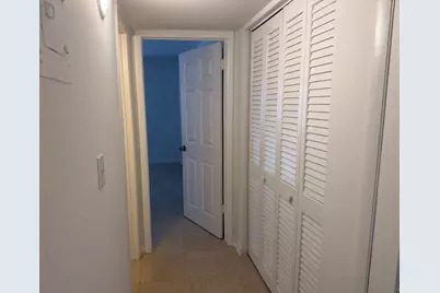 515 S Sequoia Drive #212, West Palm Beach, FL 33409 - Photo 9