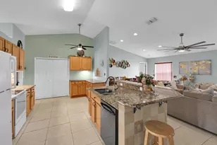 663 NW North Macedo Blvd, Port Saint Lucie, FL 34983 - Photo 13