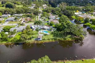 8946 SW 52nd Ct, Cooper City, FL 33328 - Photo 21