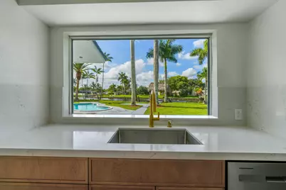 8946 SW 52nd Court, Cooper City, FL 33328 - Photo 7