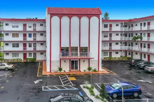 4270 NW 40th St, Lauderdale Lakes, FL 33319 - Photo 5