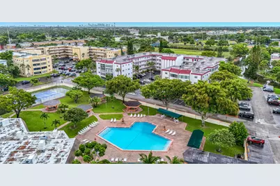 4270 NW 40th Street #401, Lauderdale Lakes, FL 33319 - Photo 59