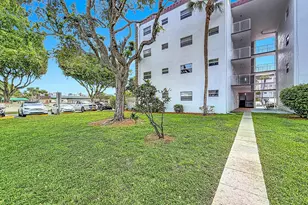 4270 NW 40th St, Lauderdale Lakes, FL 33319 - Photo 7