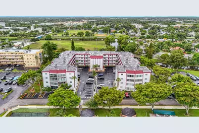 4270 NW 40th Street #401, Lauderdale Lakes, FL 33319 - Photo 3